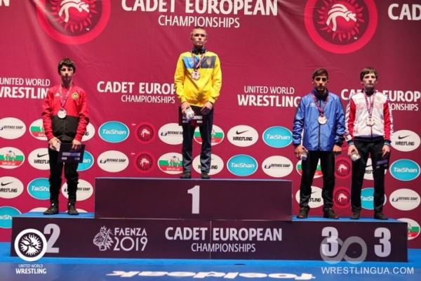 Никита Абрамов чемпион Европы по вольной борьбе 2019 среди кадетов. Сагалюк, Погосян и Мчедлидзе призёры соревнований в Италии.